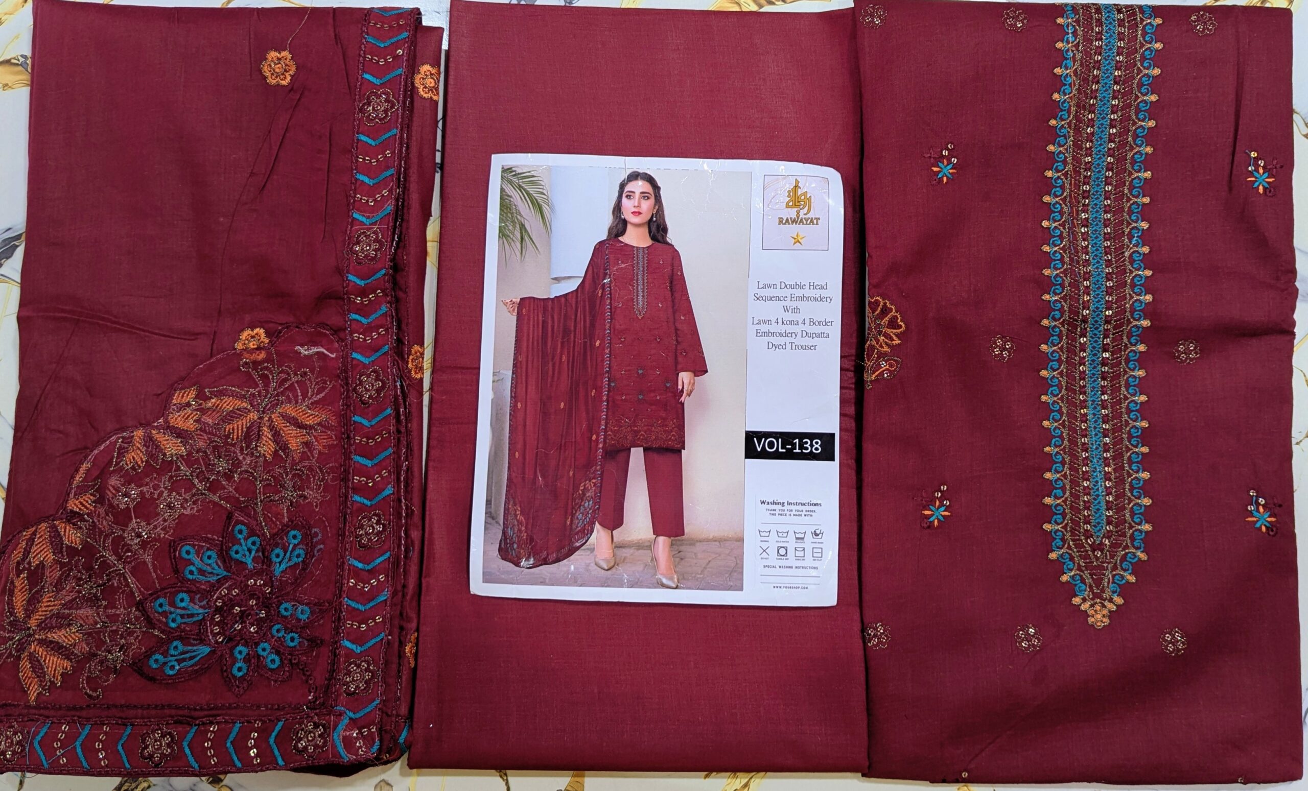 Rawayat Embroidery 3 Pc’s Lawn