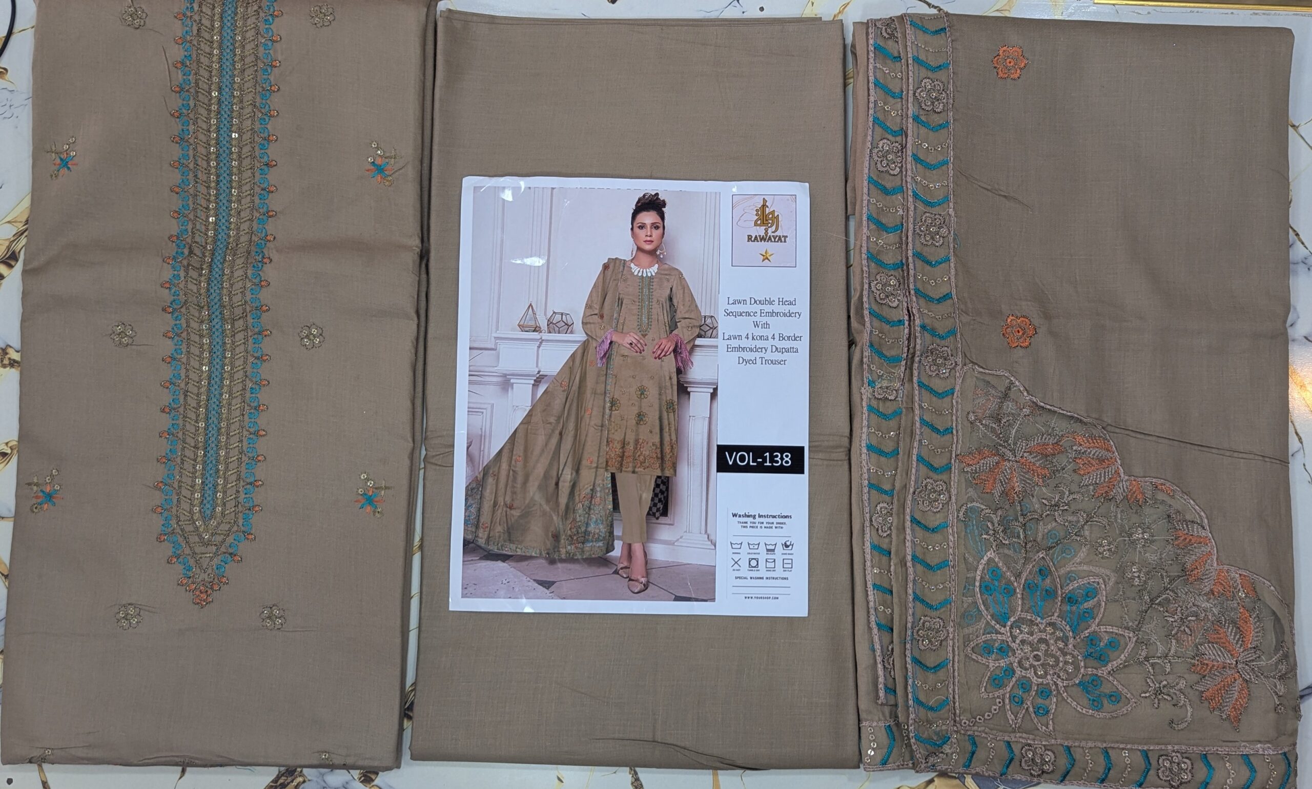 Rawayat Embroidery 3 Pc’s Lawn